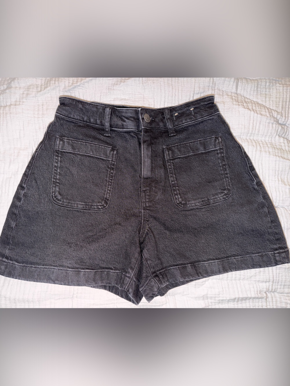 $78 msrp NWOT Madewell High-Rise curvy Black Denim sailor Shorts size 26 - Picture 1 of 4